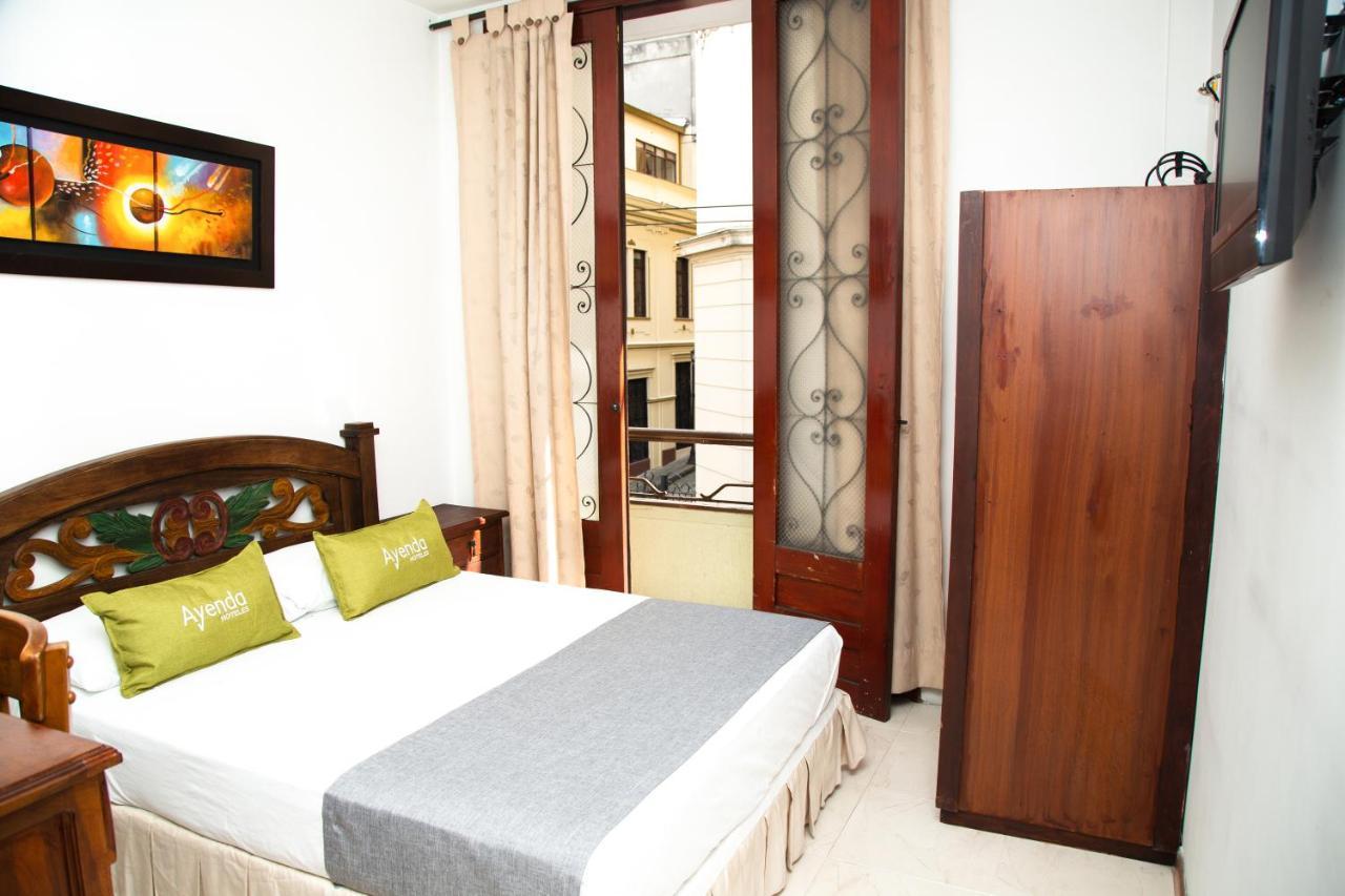 Ayenda 1133 Casa Polty 3* Manizales